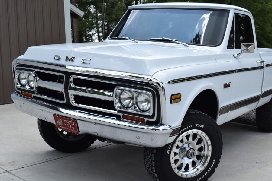 1972 GMC K10 Sierra Grande Pickup