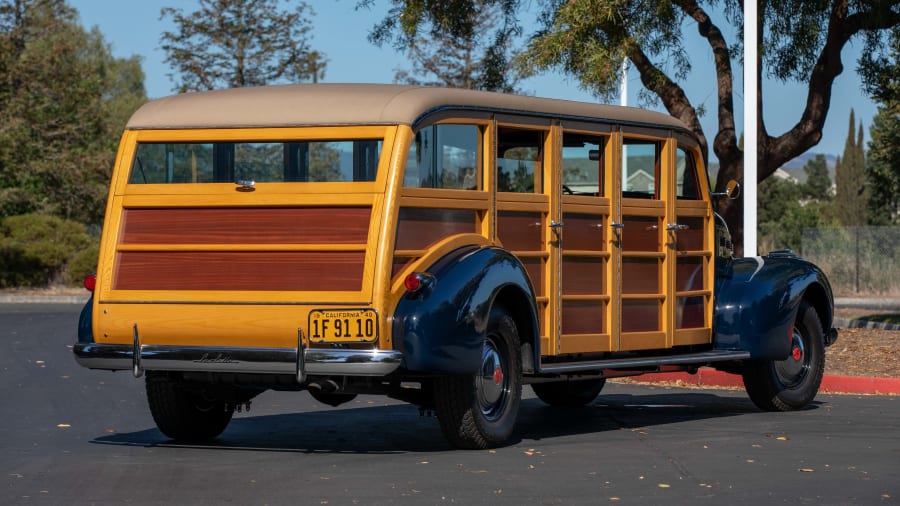 1940 Lasalle Series 50 Meteor 8-door Woody