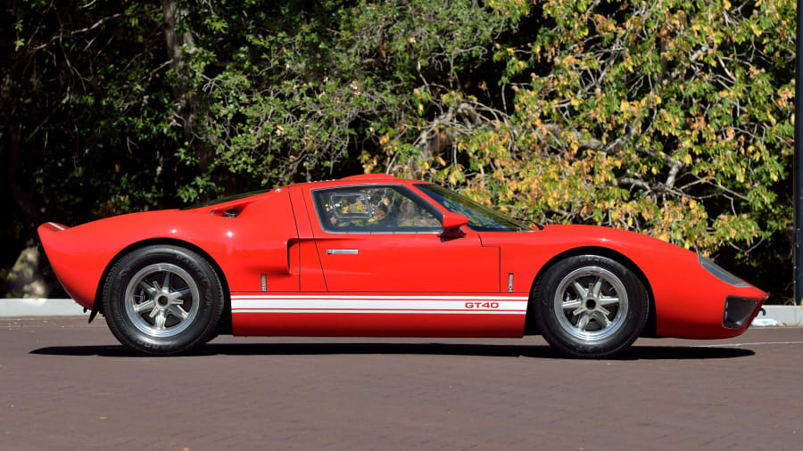 1965 Superformance Ford GT40 MkI Continuation