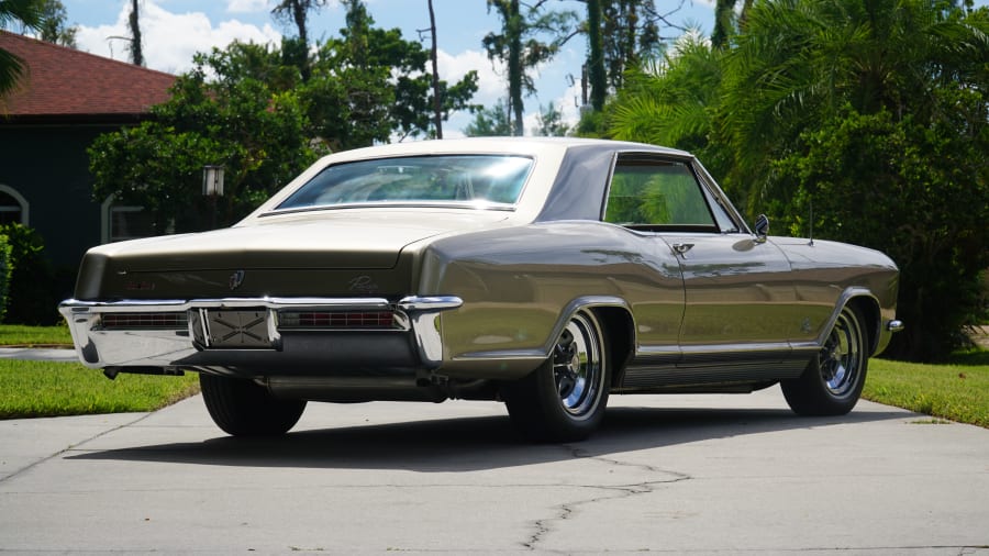 1965 Buick Riviera GS