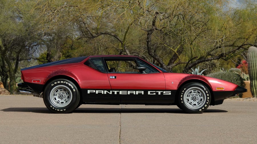 1974 DeTomaso Pantera GTS