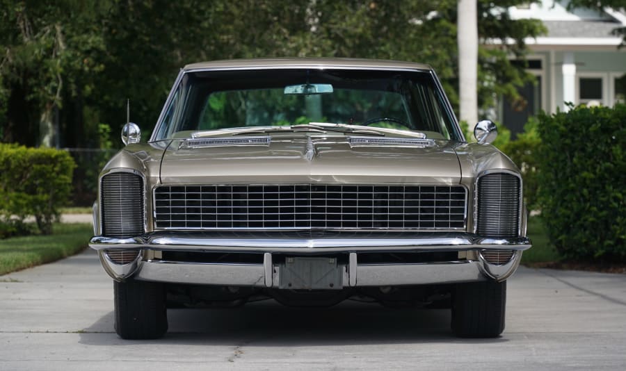 1965 Buick Riviera GS