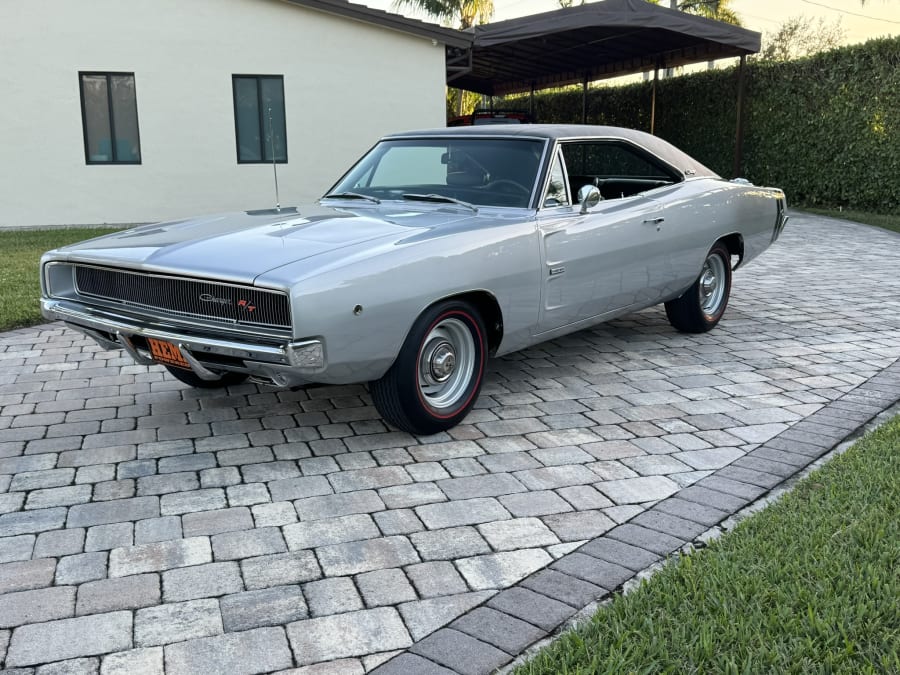 1968 Dodge Hemi Charger R/T