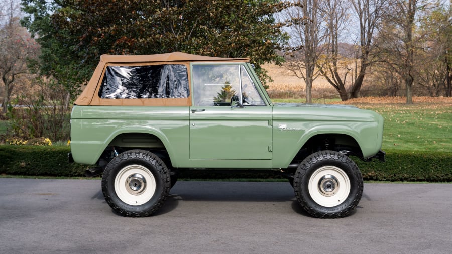 1969 Ford Bronco Custom