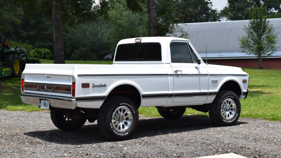 1972 GMC K10 Sierra Grande Pickup