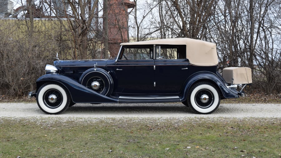 1933 Cadillac 355C All Weather Phaeton