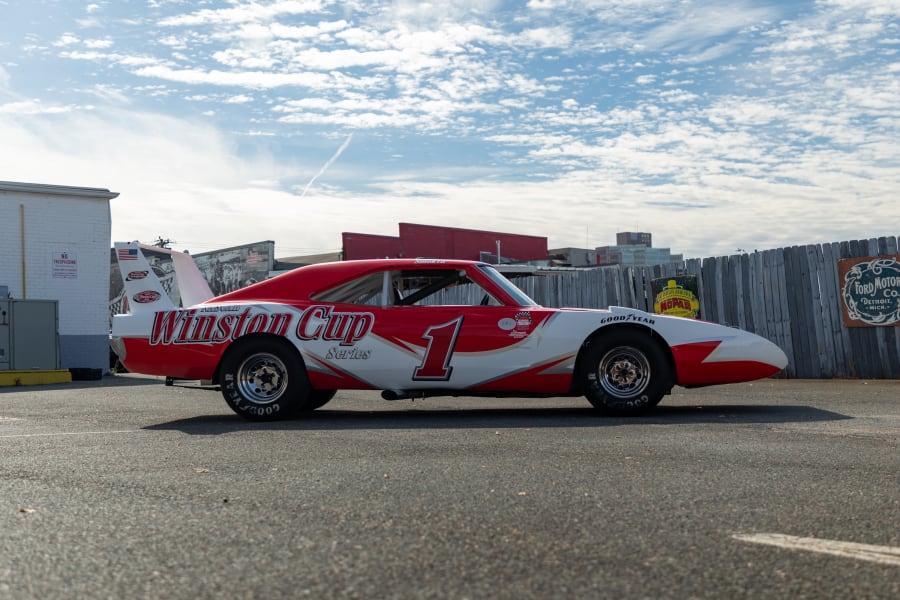 1969 Dodge Daytona NASCAR