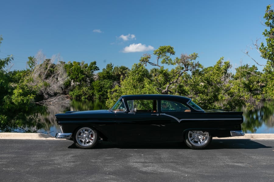 1957 Ford Custom