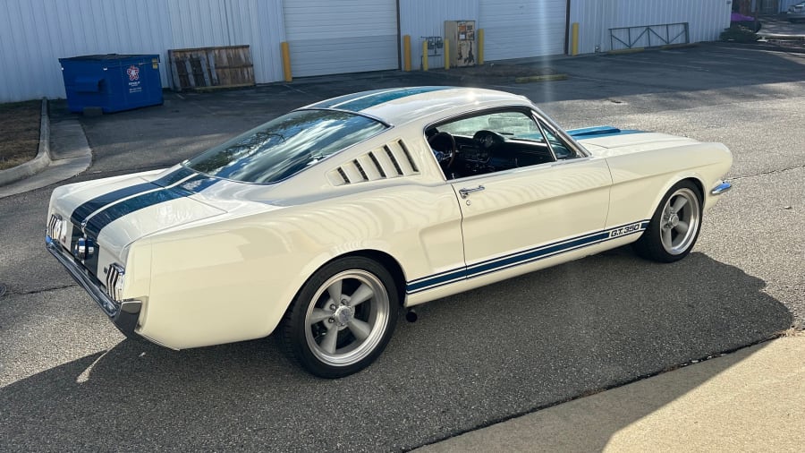 1965 Ford Mustang Fastback