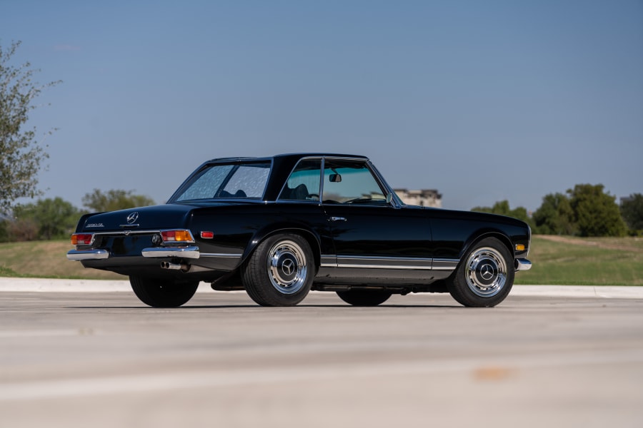 1970 Mercedes-Benz 280SL Roadster