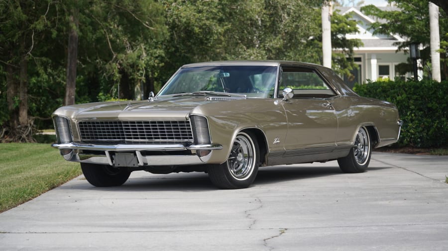 1965 Buick Riviera GS